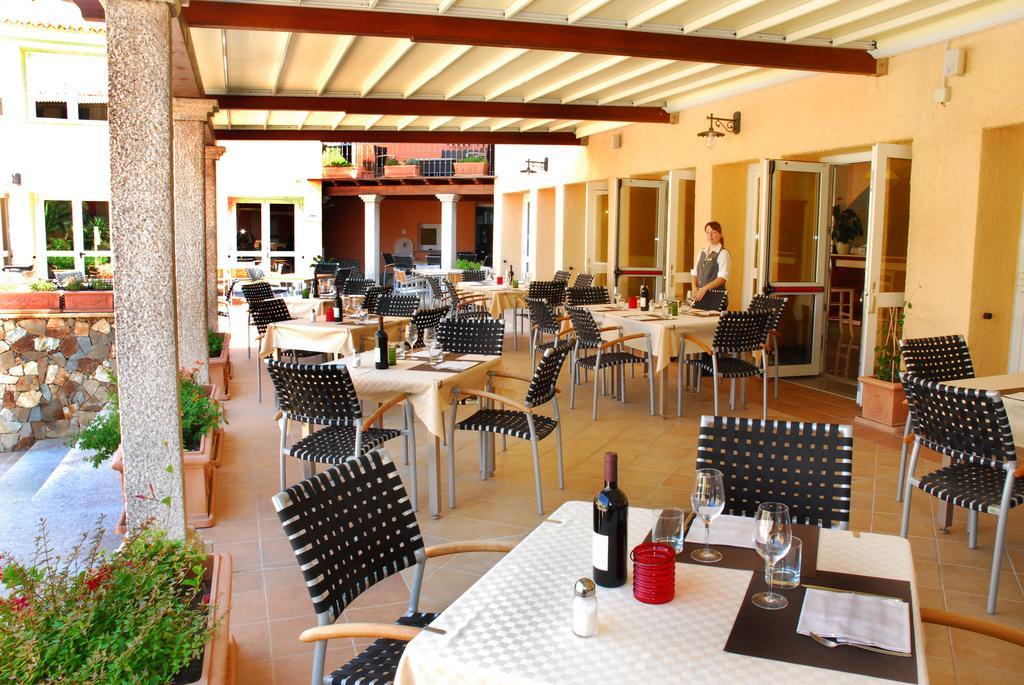 לה מדלנה Le Nereidi Hotel & Residence Con Piscina-Tennis-Fitness-Parcheggio Coperto-Sala Conferenze מראה חיצוני תמונה